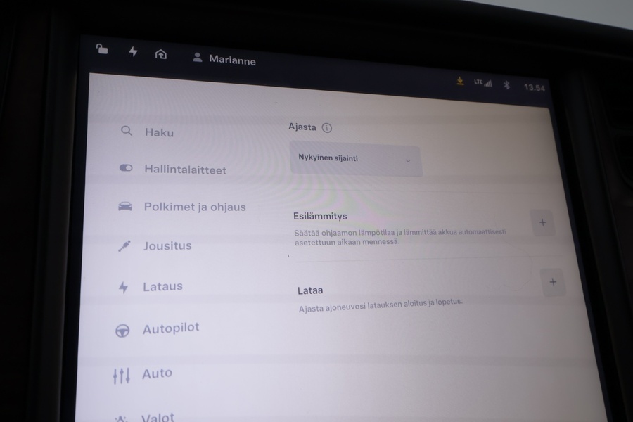 Tesla Model S vaihtoauto