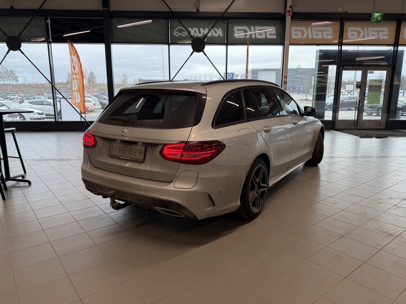 Mercedes-Benz C vaihtoauto