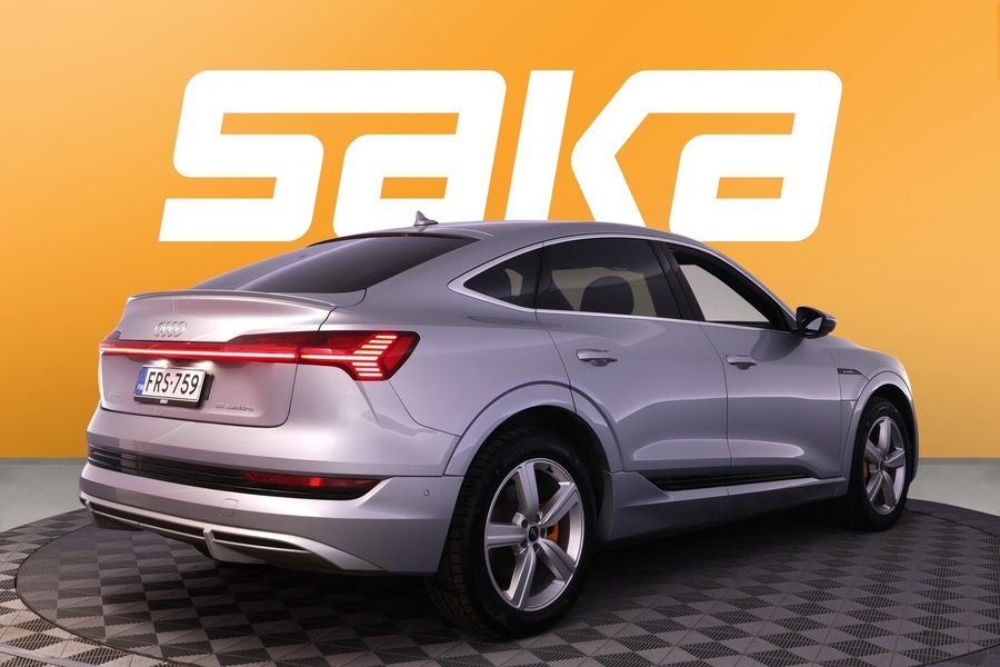 Audi e-tron vaihtoauto