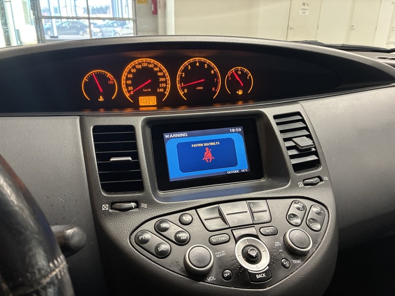 Nissan Primera vaihtoauto