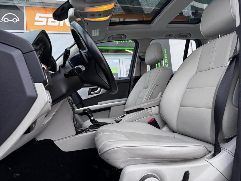 Mercedes-Benz GLK vaihtoauto