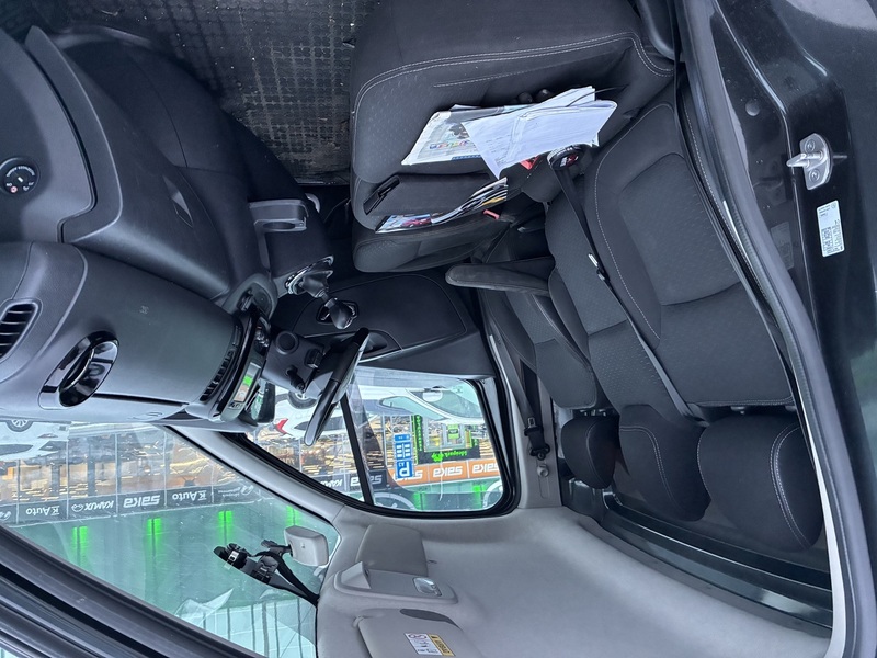 Opel Vivaro vaihtoauto