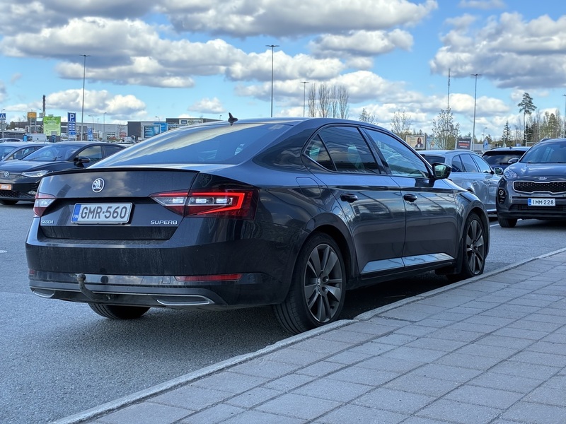 Skoda Superb vaihtoauto