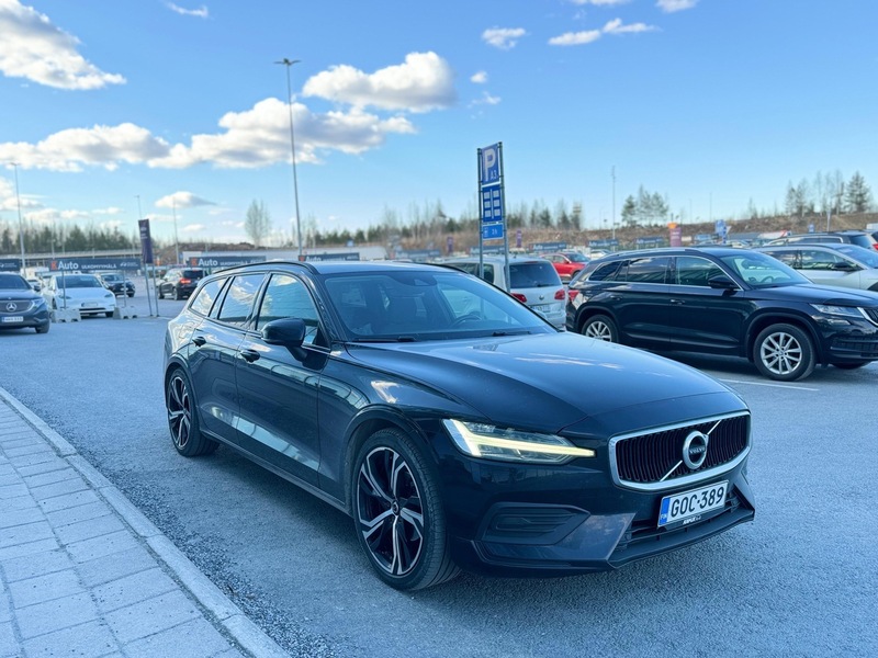Volvo V60 vaihtoauto