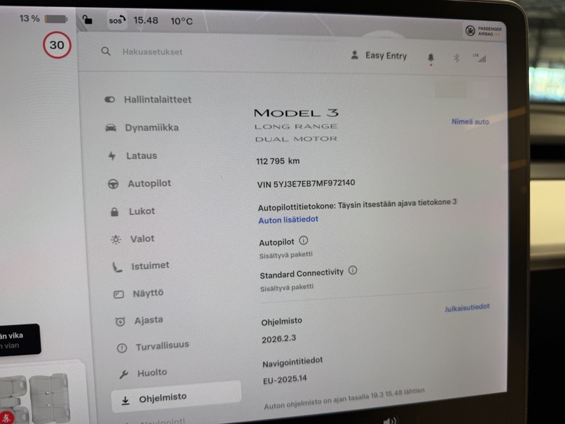 Tesla Model 3 vaihtoauto