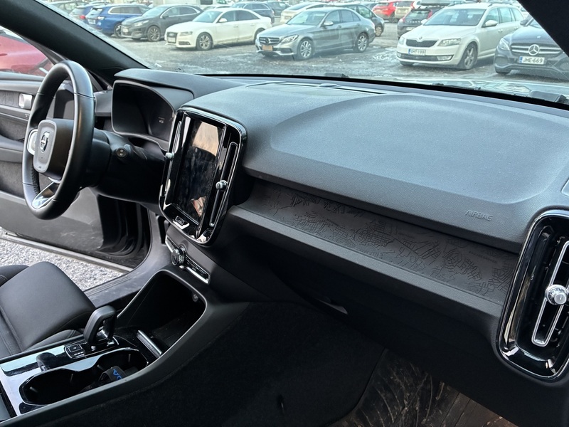 Volvo XC40 vaihtoauto