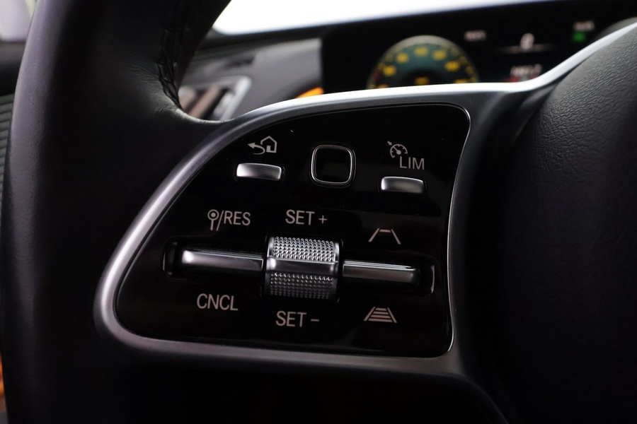 Mercedes-Benz EQC vaihtoauto