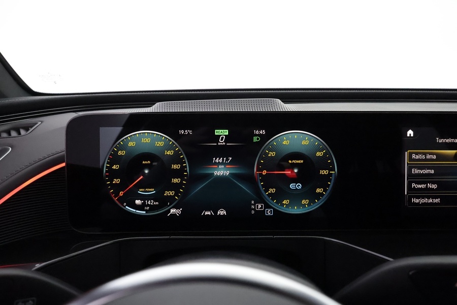 Mercedes-Benz EQC vaihtoauto