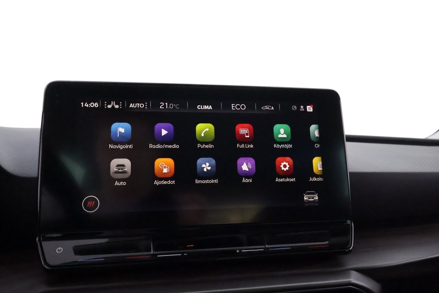 SEAT Leon Sportstourer vaihtoauto