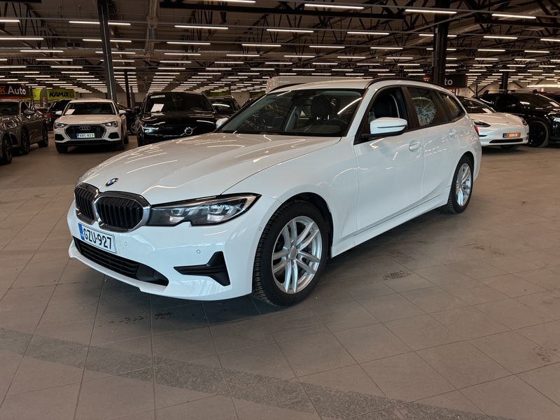 BMW 320 vaihtoauto