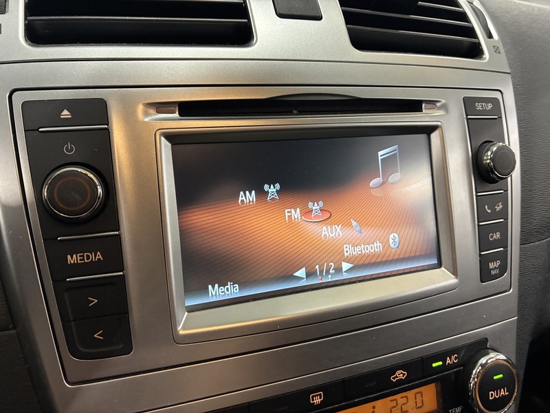 Toyota Avensis vaihtoauto