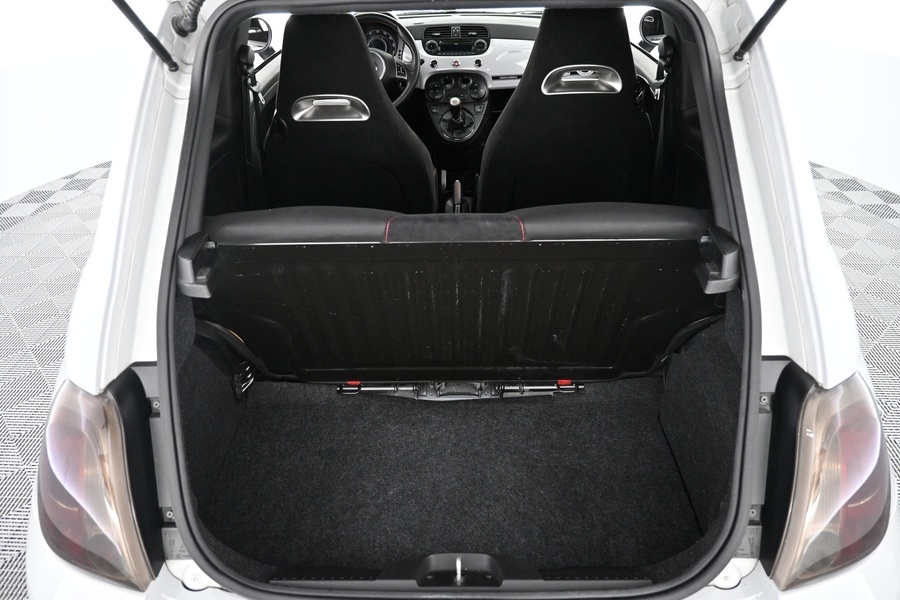 Fiat-Abarth 500 vaihtoauto