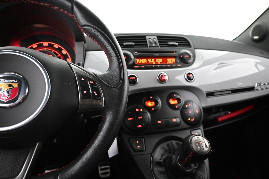 Fiat-Abarth 500 vaihtoauto