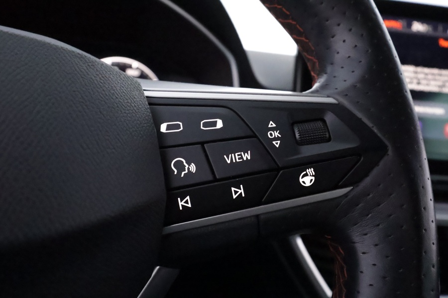 SEAT Leon Sportstourer vaihtoauto