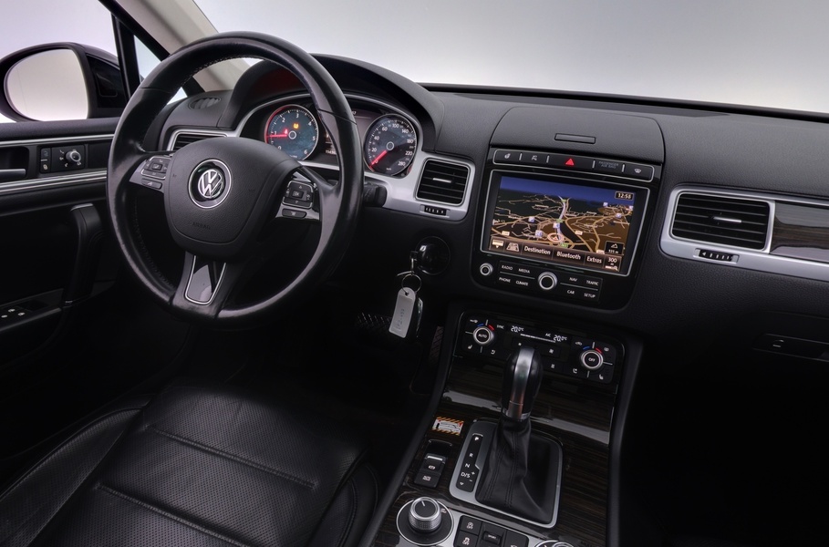 Volkswagen Touareg vaihtoauto