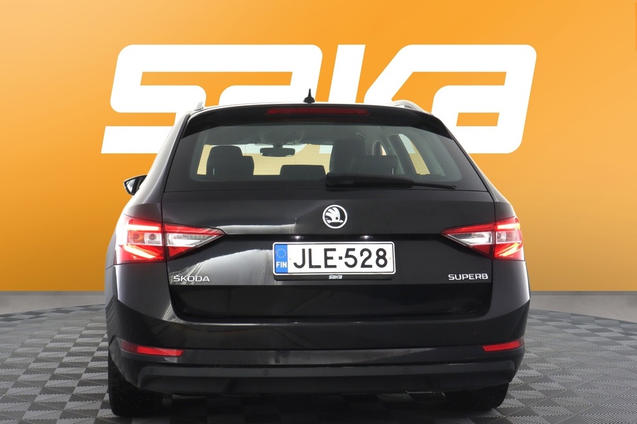 Skoda Superb vaihtoauto