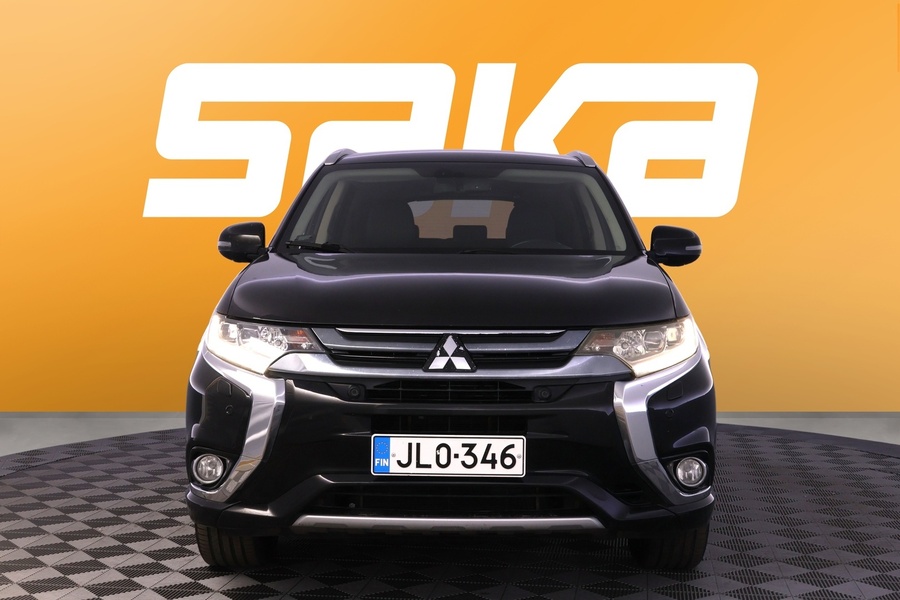 Mitsubishi Outlander PHEV vaihtoauto