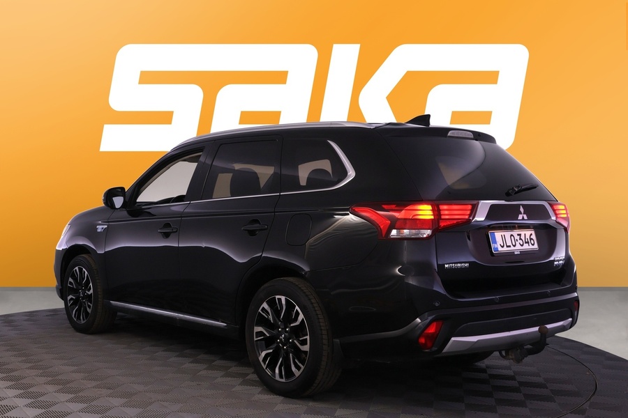 Mitsubishi Outlander PHEV vaihtoauto