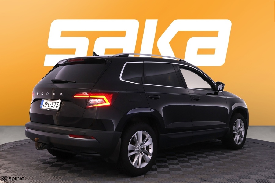 Skoda Karoq vaihtoauto