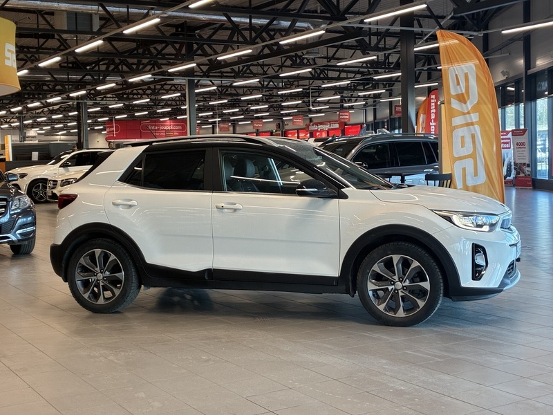 Kia Stonic vaihtoauto