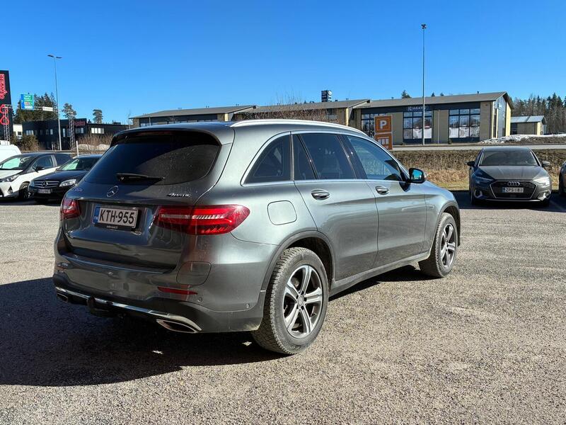 Mercedes-Benz GLC vaihtoauto