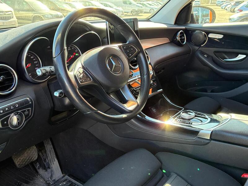 Mercedes-Benz GLC vaihtoauto