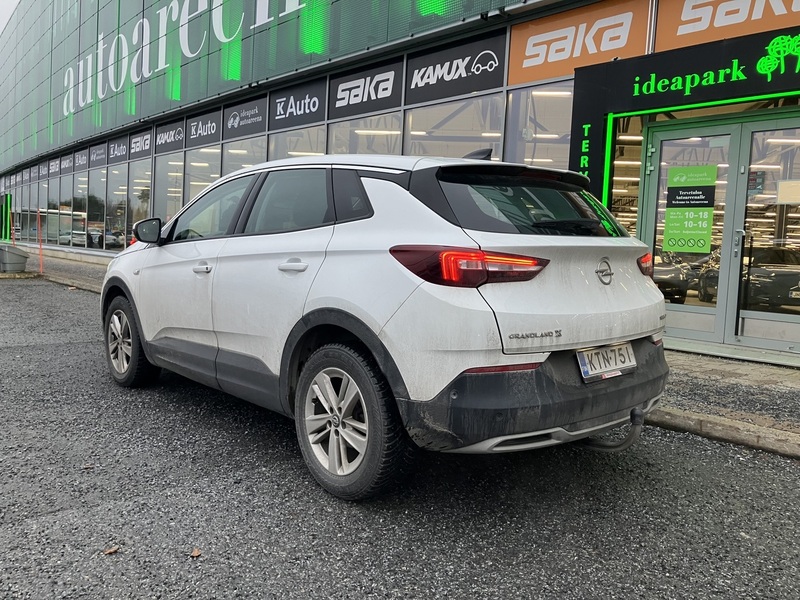 Opel Grandland X vaihtoauto