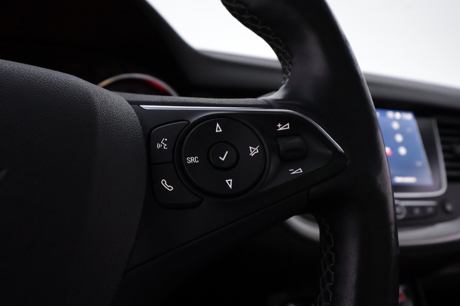 Opel Grandland X vaihtoauto