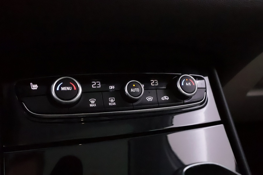 Opel Grandland X vaihtoauto