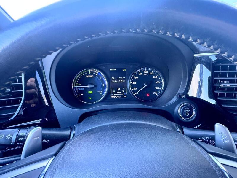 Mitsubishi Outlander PHEV vaihtoauto