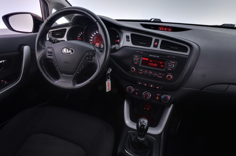 Kia Ceed vaihtoauto