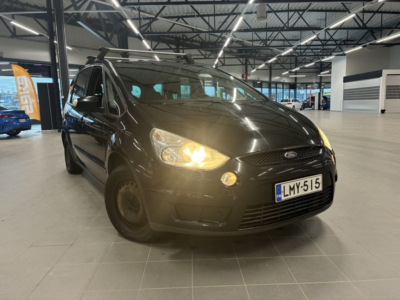 Ford S-MAX vaihtoauto
