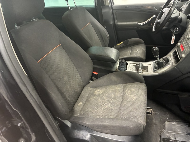 Ford S-MAX vaihtoauto