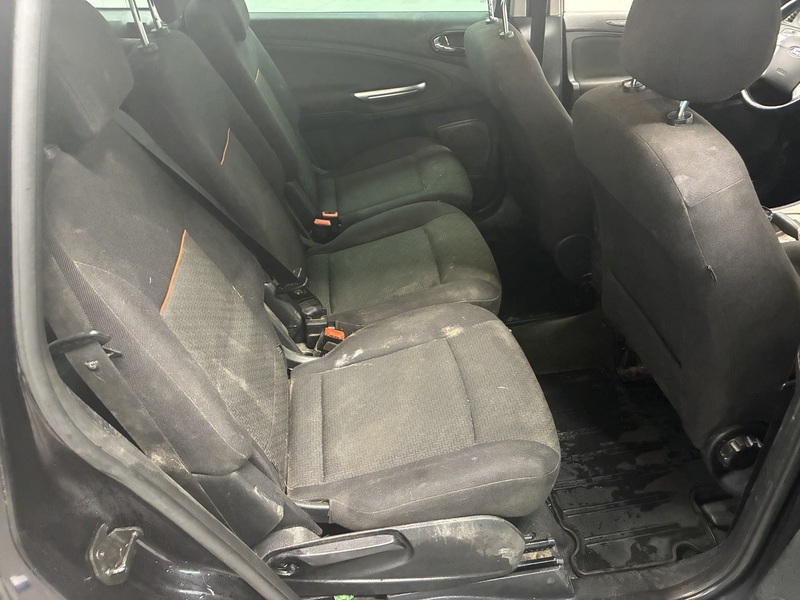 Ford S-MAX vaihtoauto