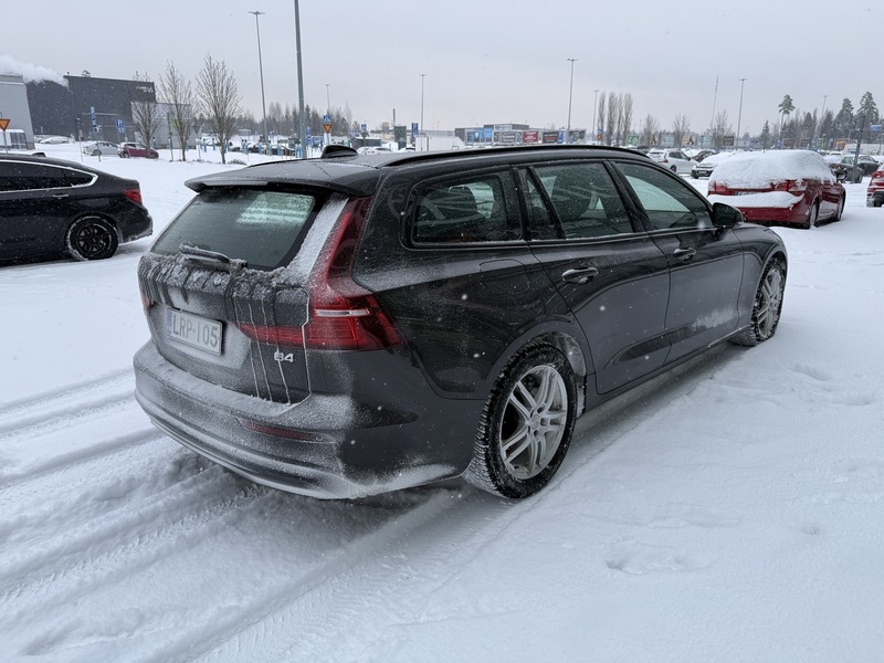 Volvo V60 vaihtoauto