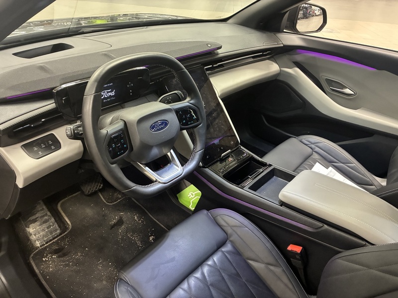 Ford USA Explorer vaihtoauto