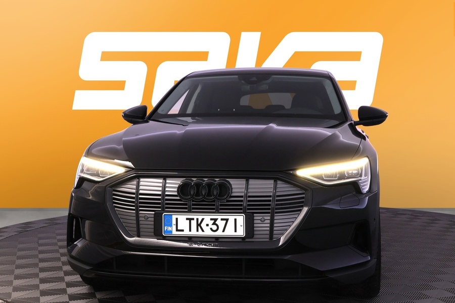 Audi e-tron vaihtoauto