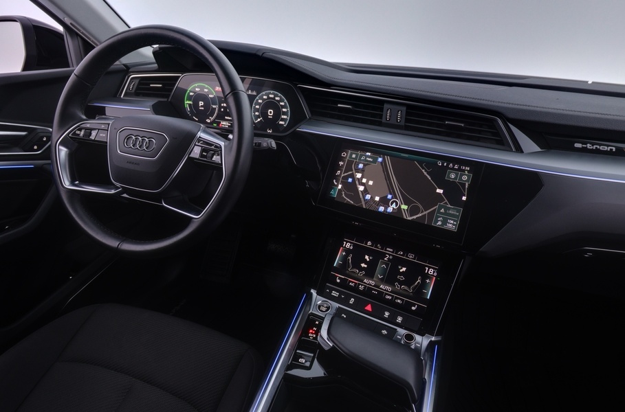 Audi e-tron vaihtoauto