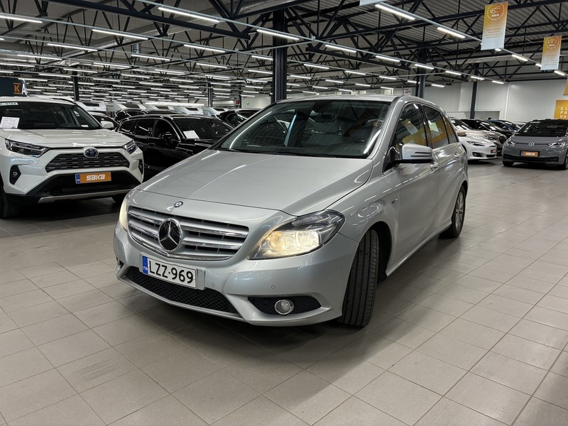 Mercedes-Benz B vaihtoauto