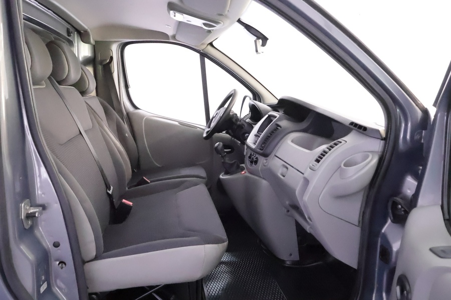 Opel Vivaro vaihtoauto