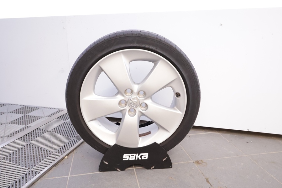 Toyota Prius vaihtoauto