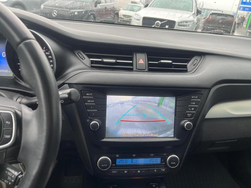 Toyota Avensis vaihtoauto