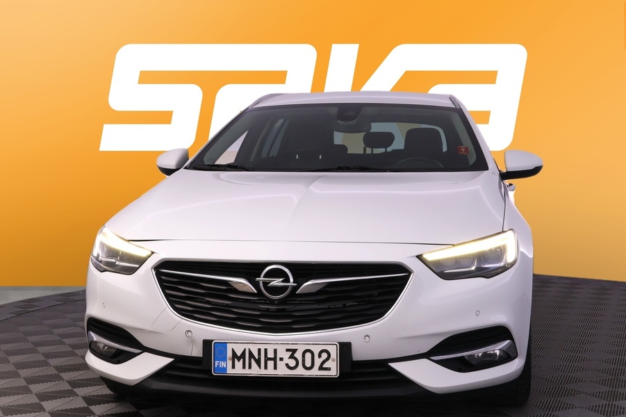 Opel Insignia vaihtoauto