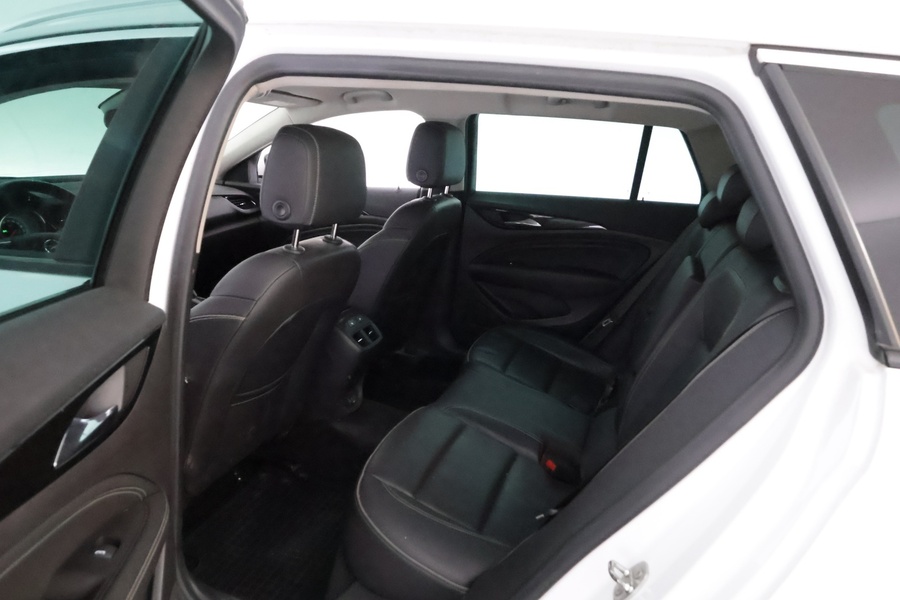 Opel Insignia vaihtoauto