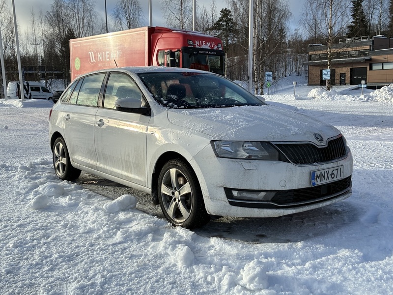 Skoda Rapid vaihtoauto
