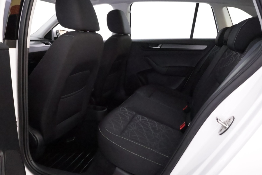 Skoda Rapid vaihtoauto