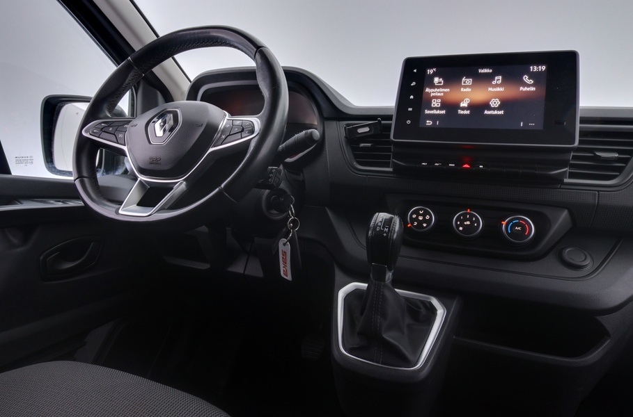 Renault Trafic vaihtoauto