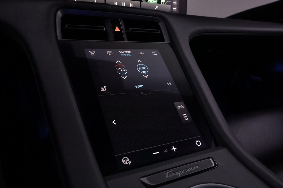 Porsche Taycan vaihtoauto