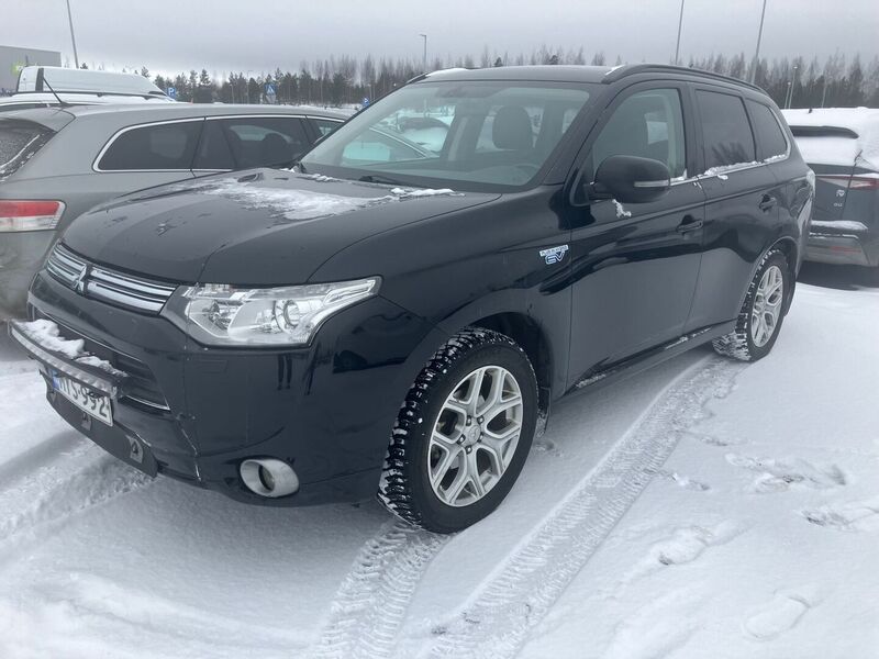 Mitsubishi Outlander vaihtoauto