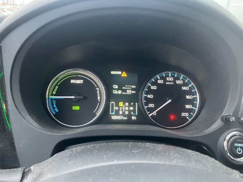 Mitsubishi Outlander vaihtoauto